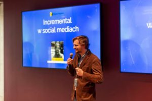 incremental w social mediach